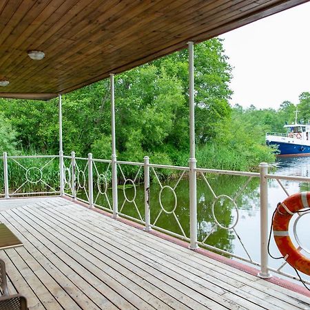 Melynojo Karpio Barza Hotel Kinty Kültér fotó