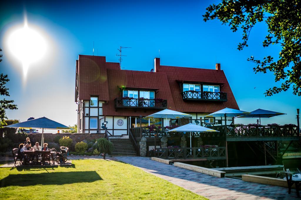 Melynojo Karpio Barza Hotel Kinty Kültér fotó